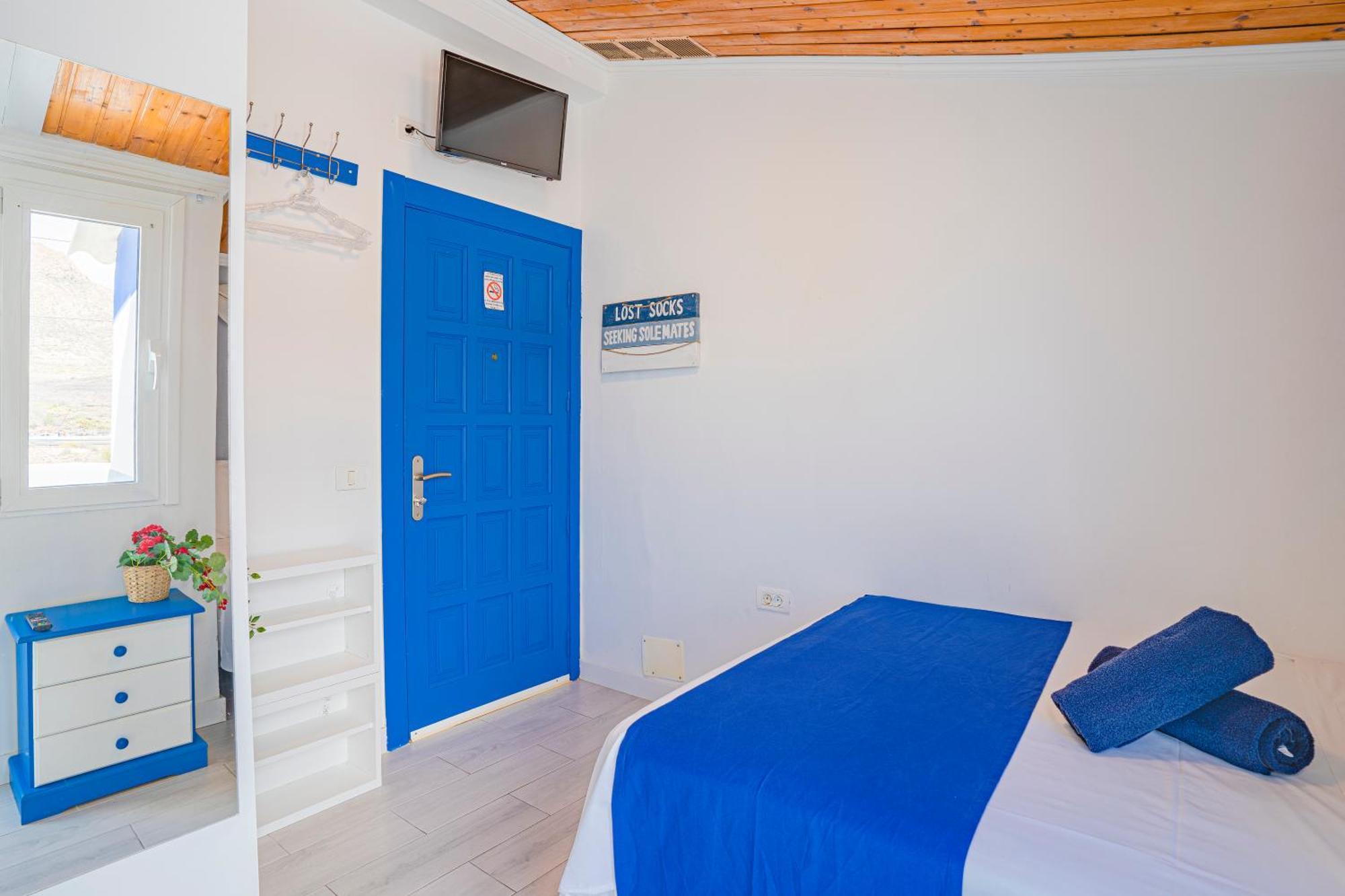 Hostel Neon Tenerife Guaza Exterior photo